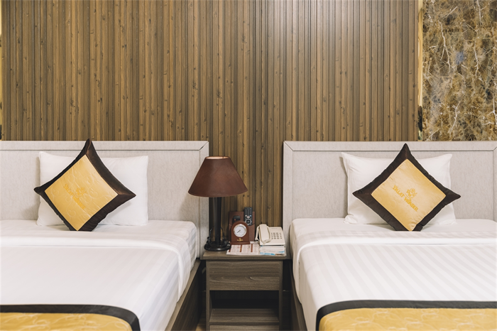Villa 11 Phòng Ngủ Hướng Hồ